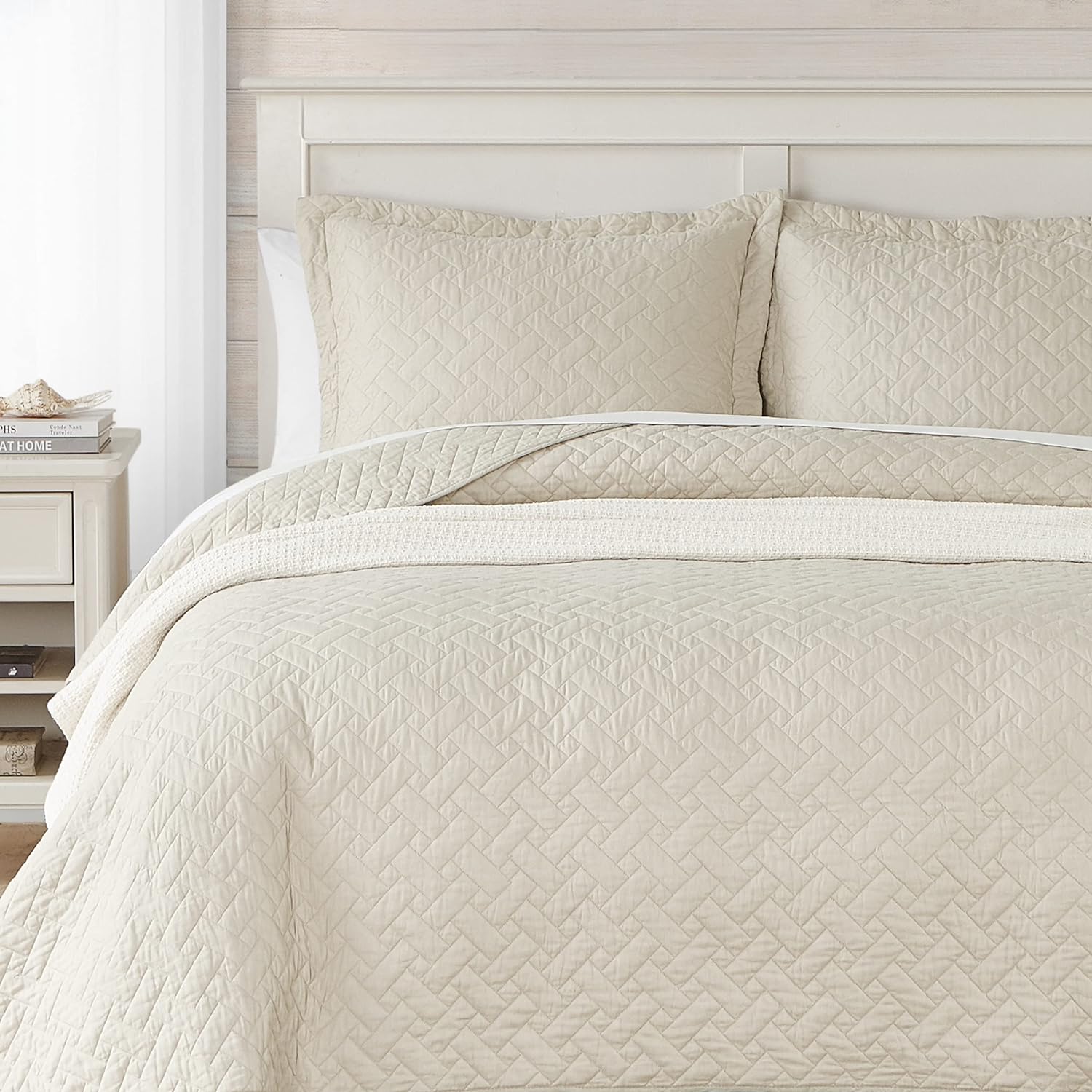 Tommy Bahama Queen Quilt Set Chevron Dune 1