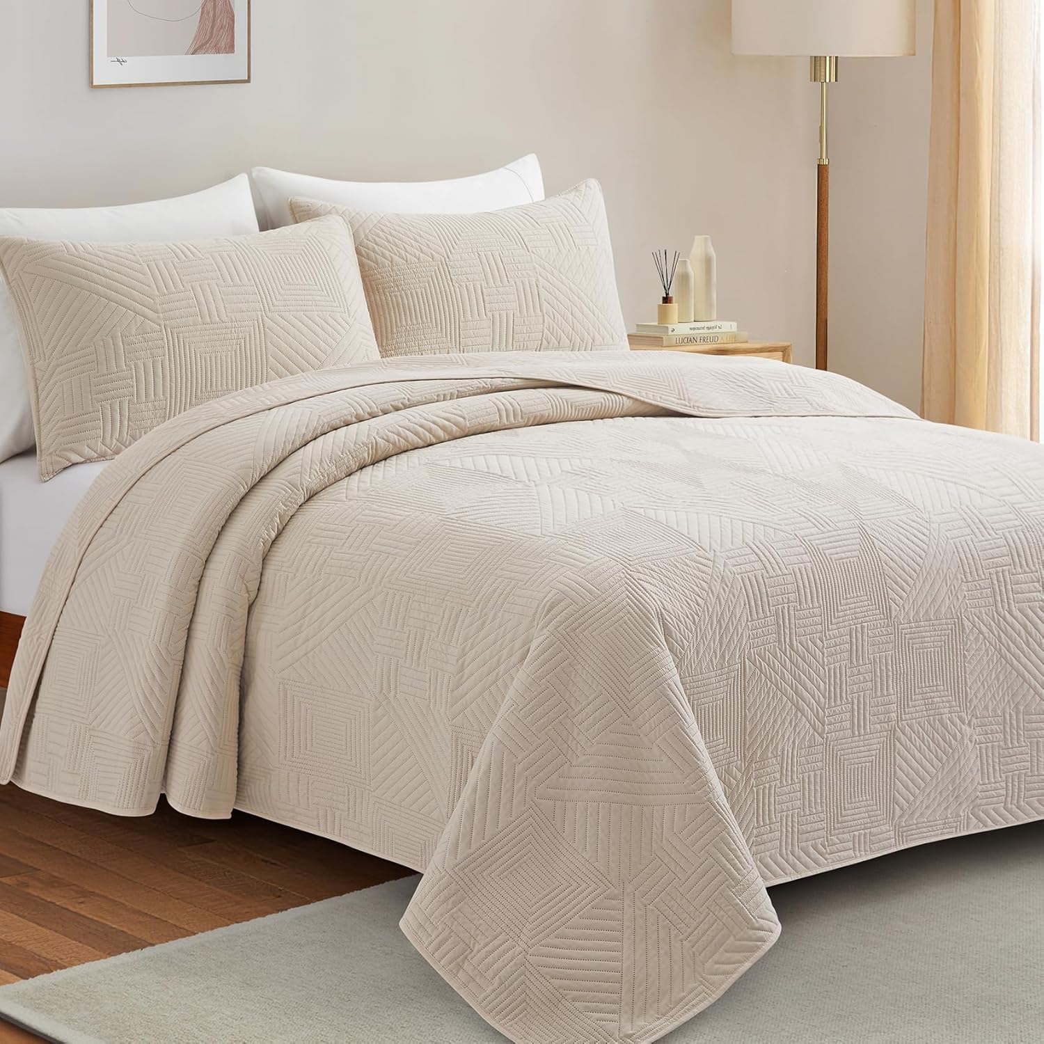 Lavsiry Beige Quilt Set with Pillow Shams 3 Piece King Size