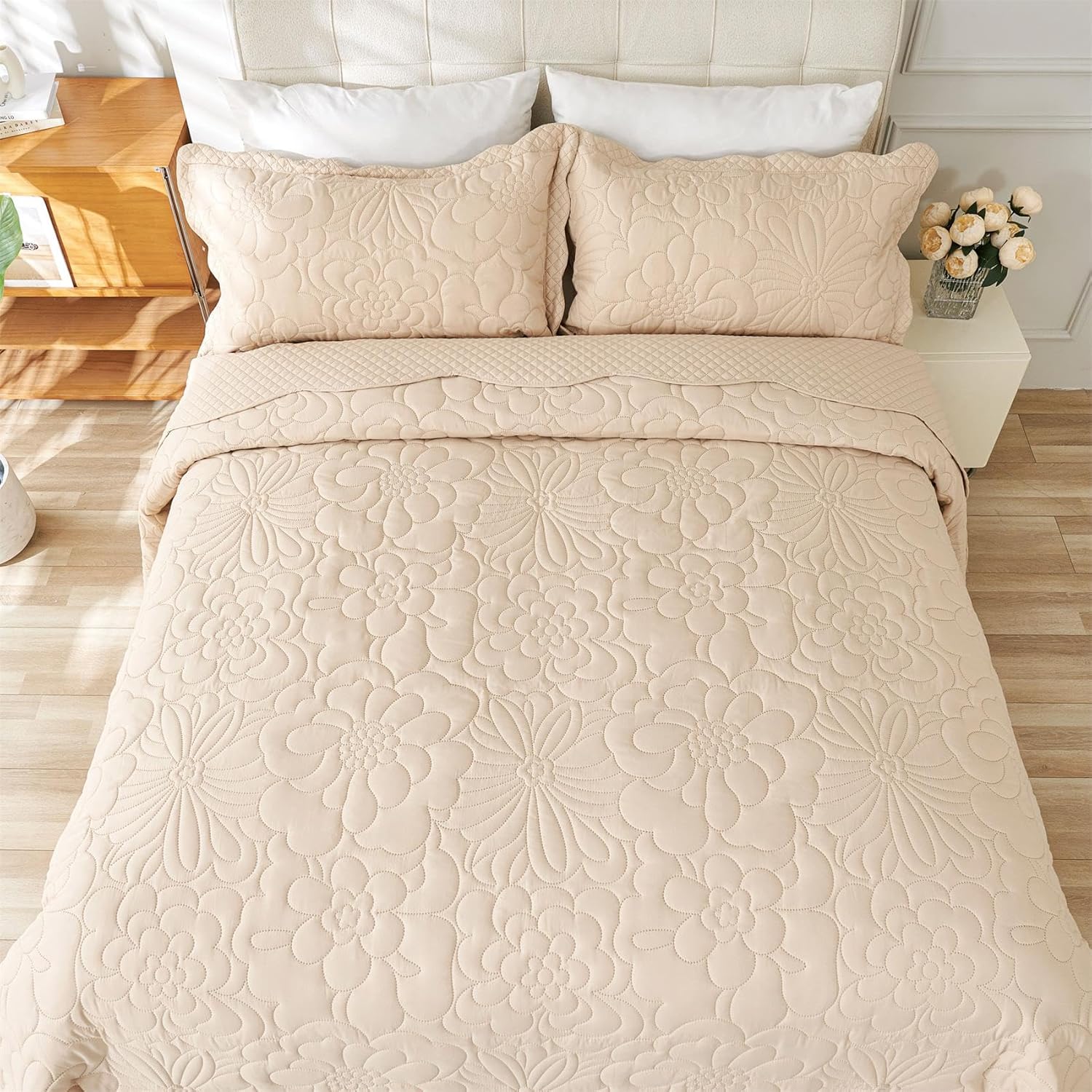 Cmfshape Oversized King Quilt Set 3 PCS - Floral Beige