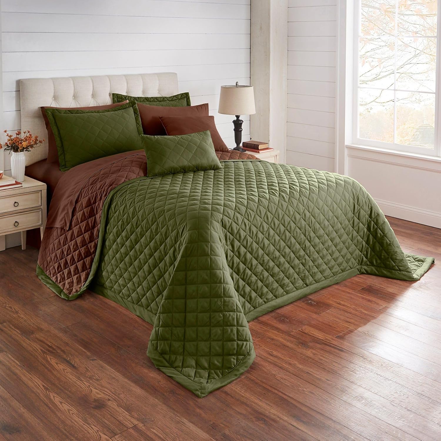 BrylaneHome Bedspread Queen Green Chocolate