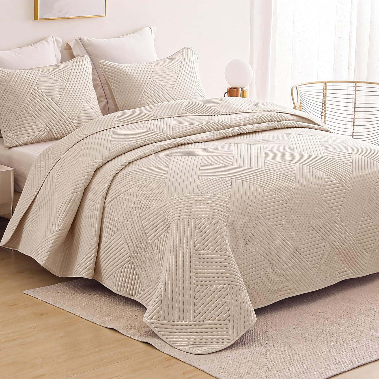 Whale Flotilla Twin Quilt Set Soft Lightweight Bed Cover with Embossed Pattern