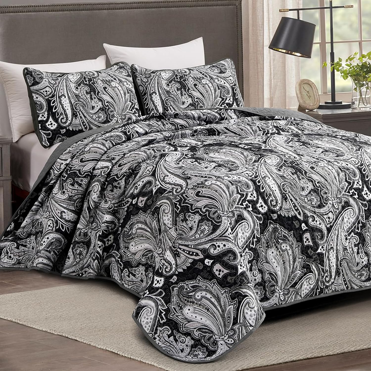 DJY Black Paisley Quilt Set 3 Piece Full Size 1