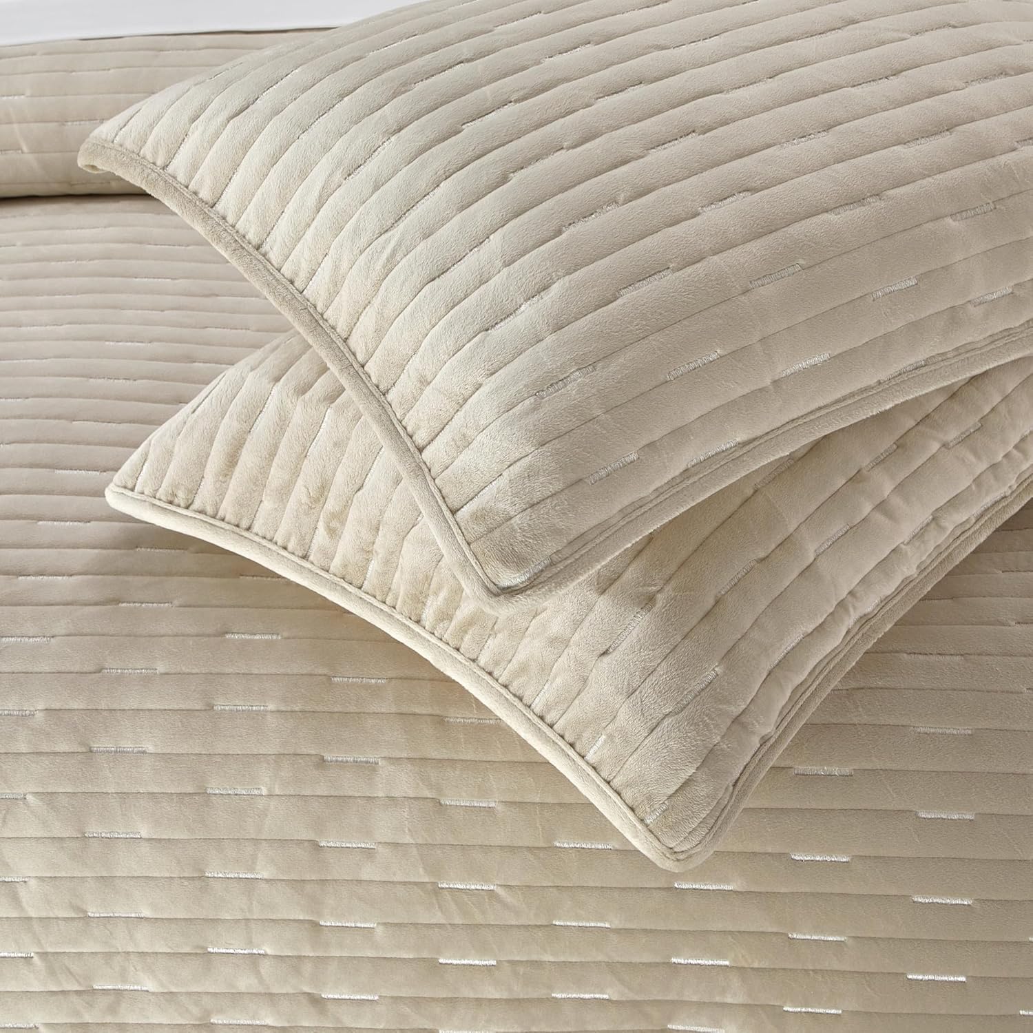 Chic Home Castiel Queen 3-Piece Velvet Quilt Set - Beige