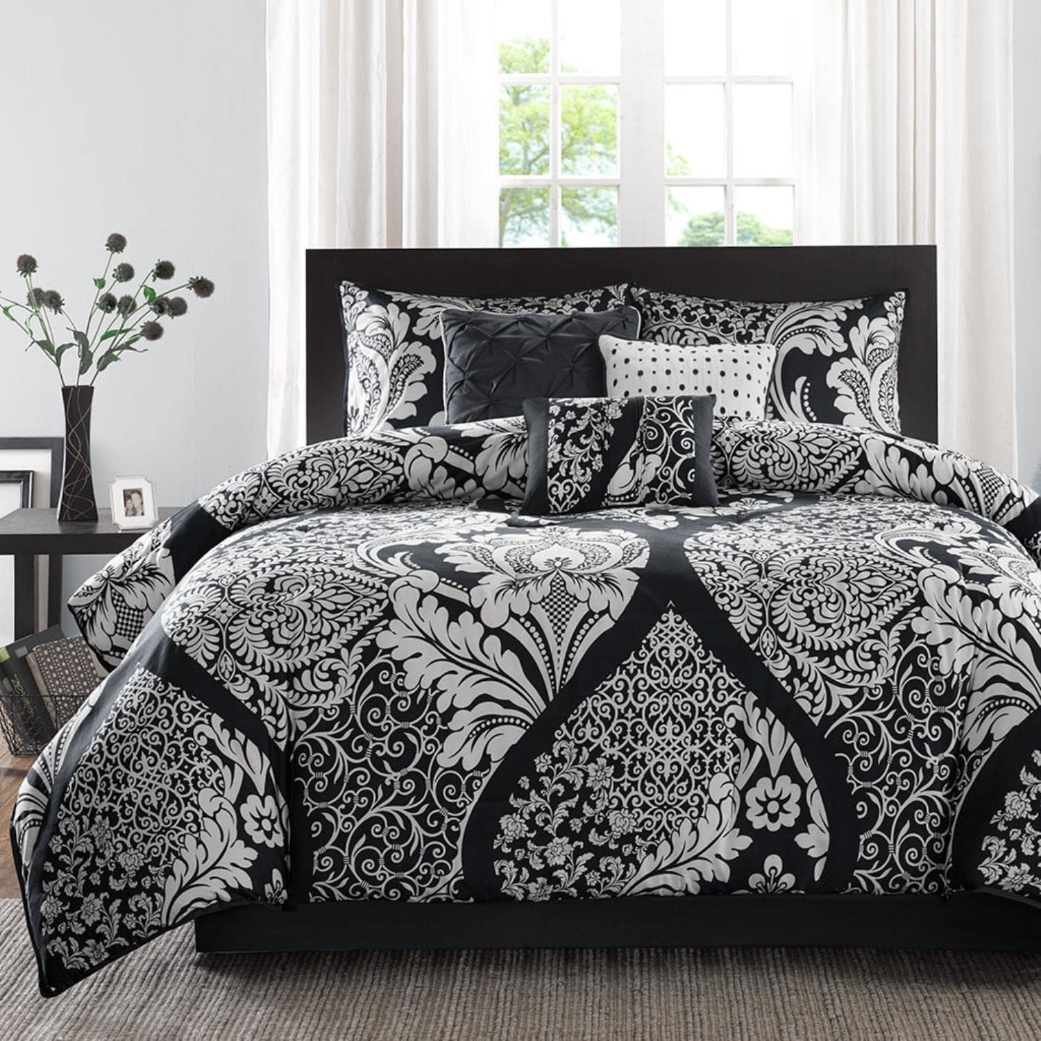 Madison Park Vienna Comforter Set - 7 Piece Black
