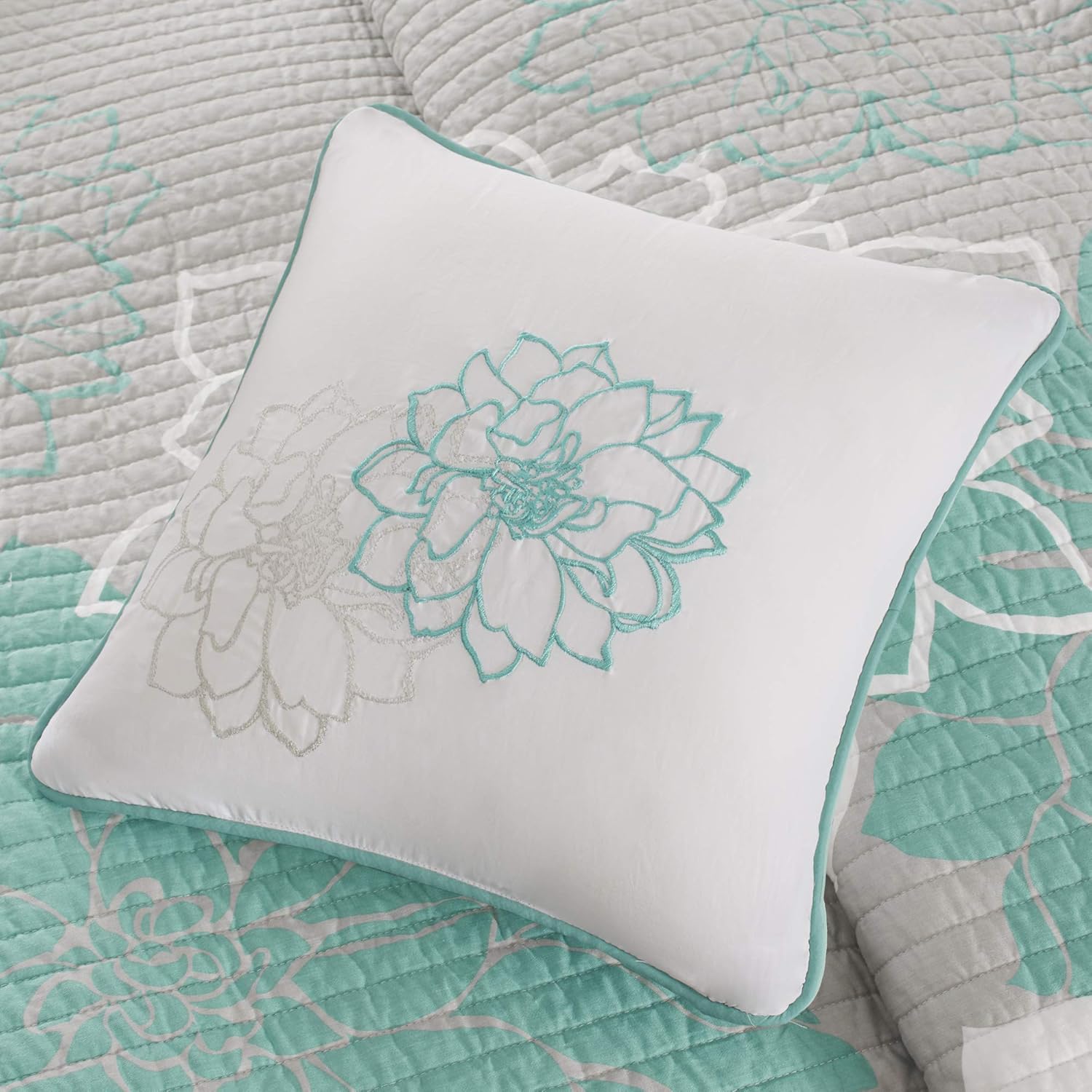 Madison Park Lola Cotton Quilt Set - 6 Piece