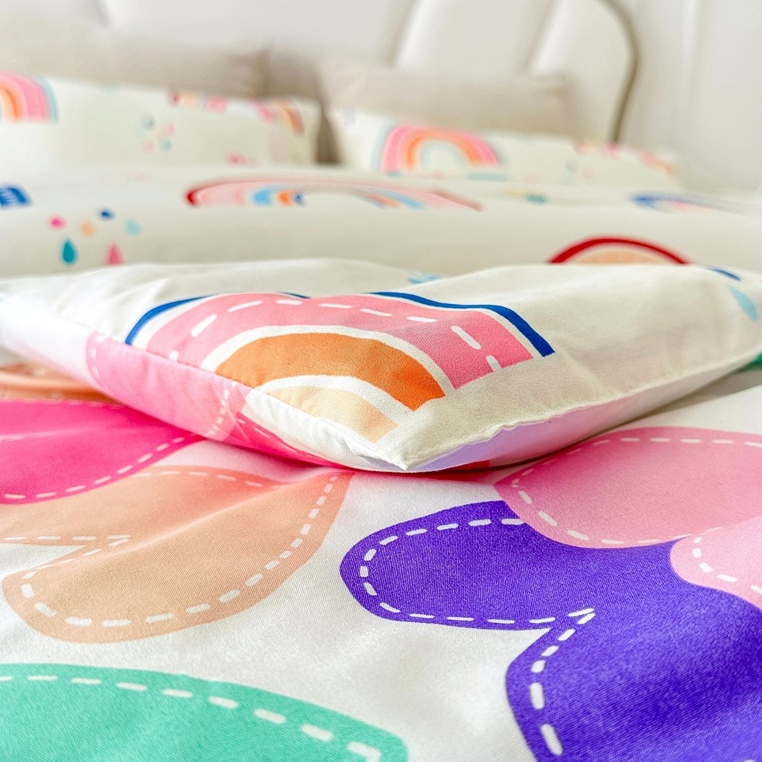 Btargot Rainbow 3-Piece Comforter Set with Pillow Covers