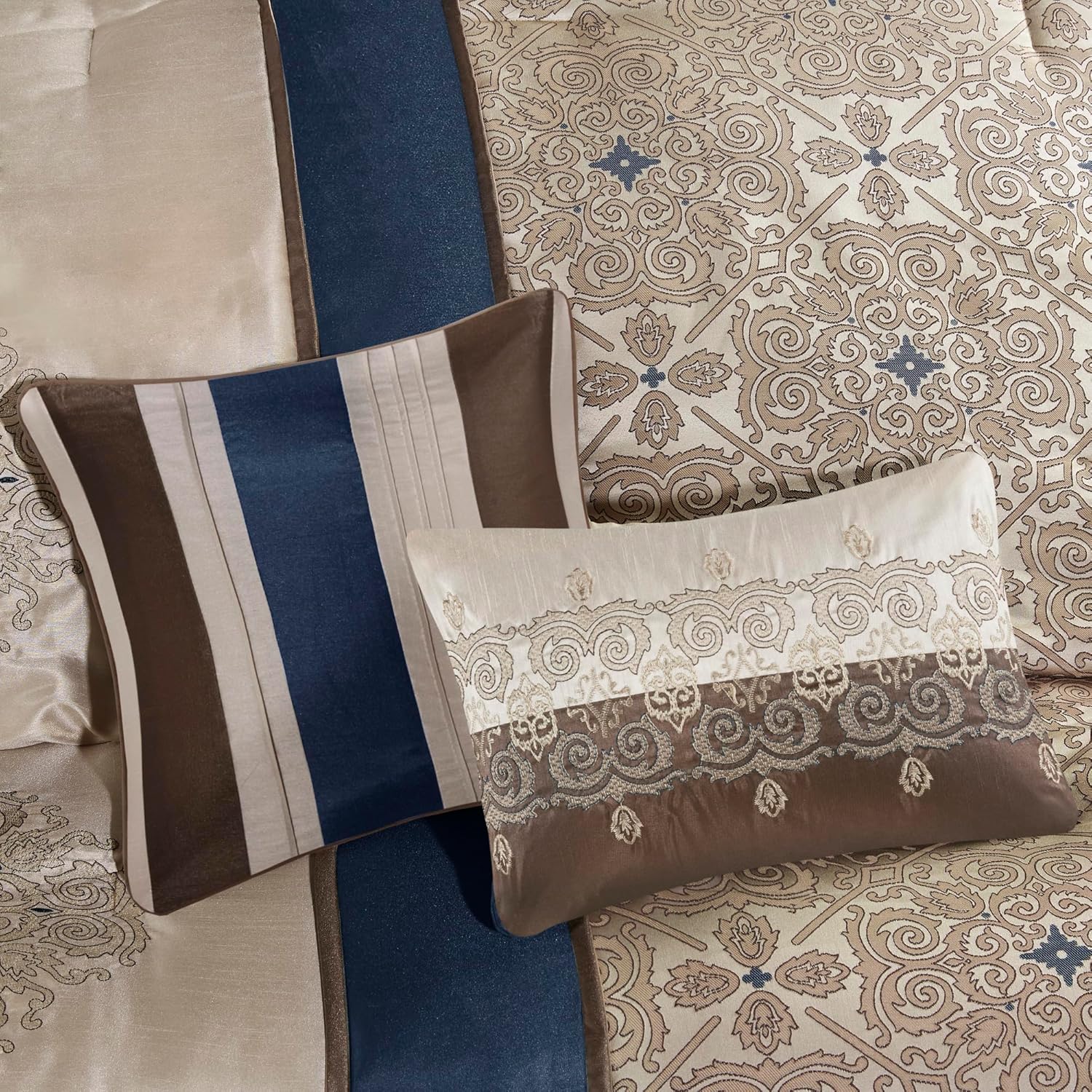 Madison Park 7-Piece Comforter Set Navy Queen