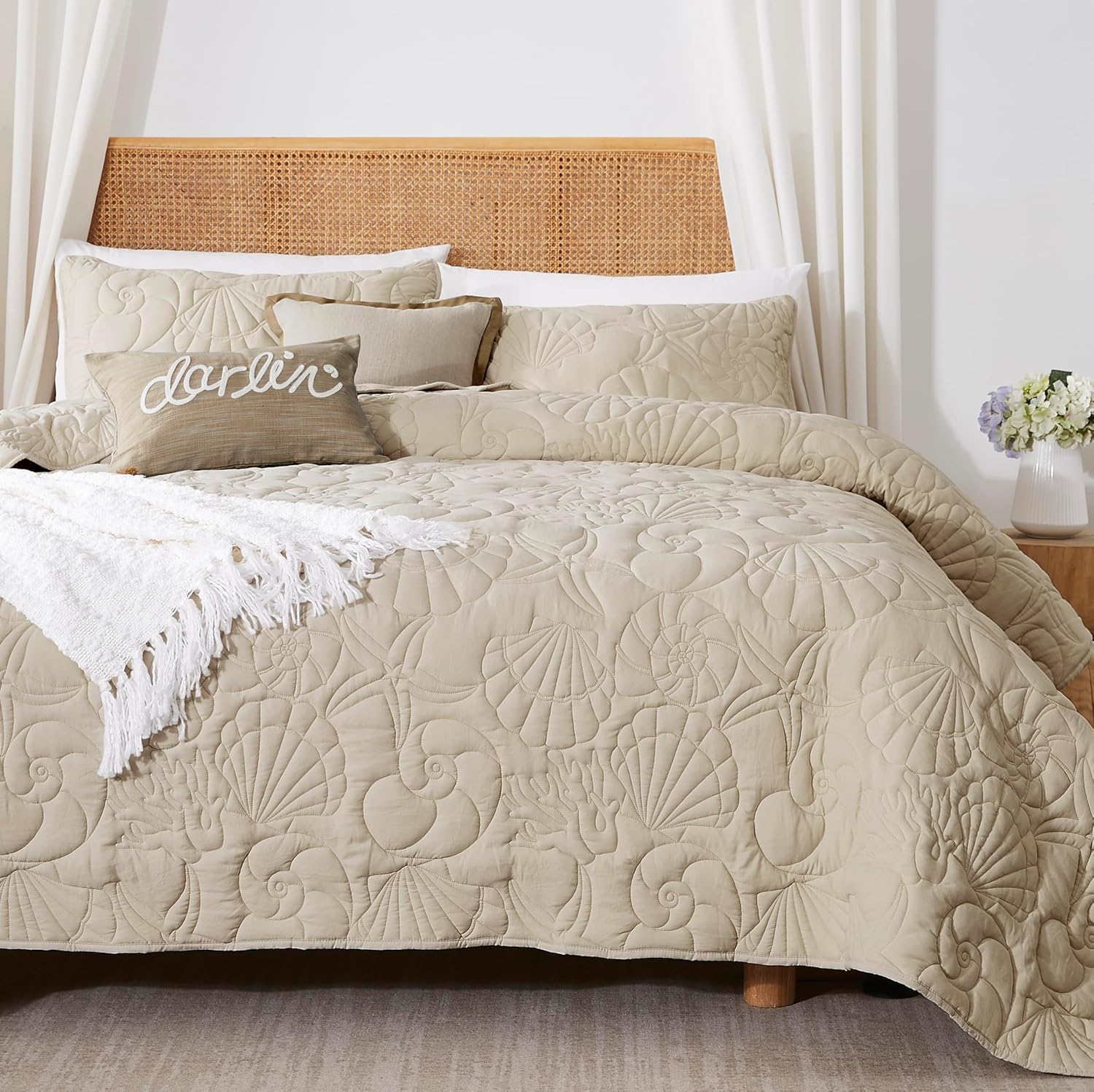 WDCOZY Coastal Beach Beige Twin Quilt Set