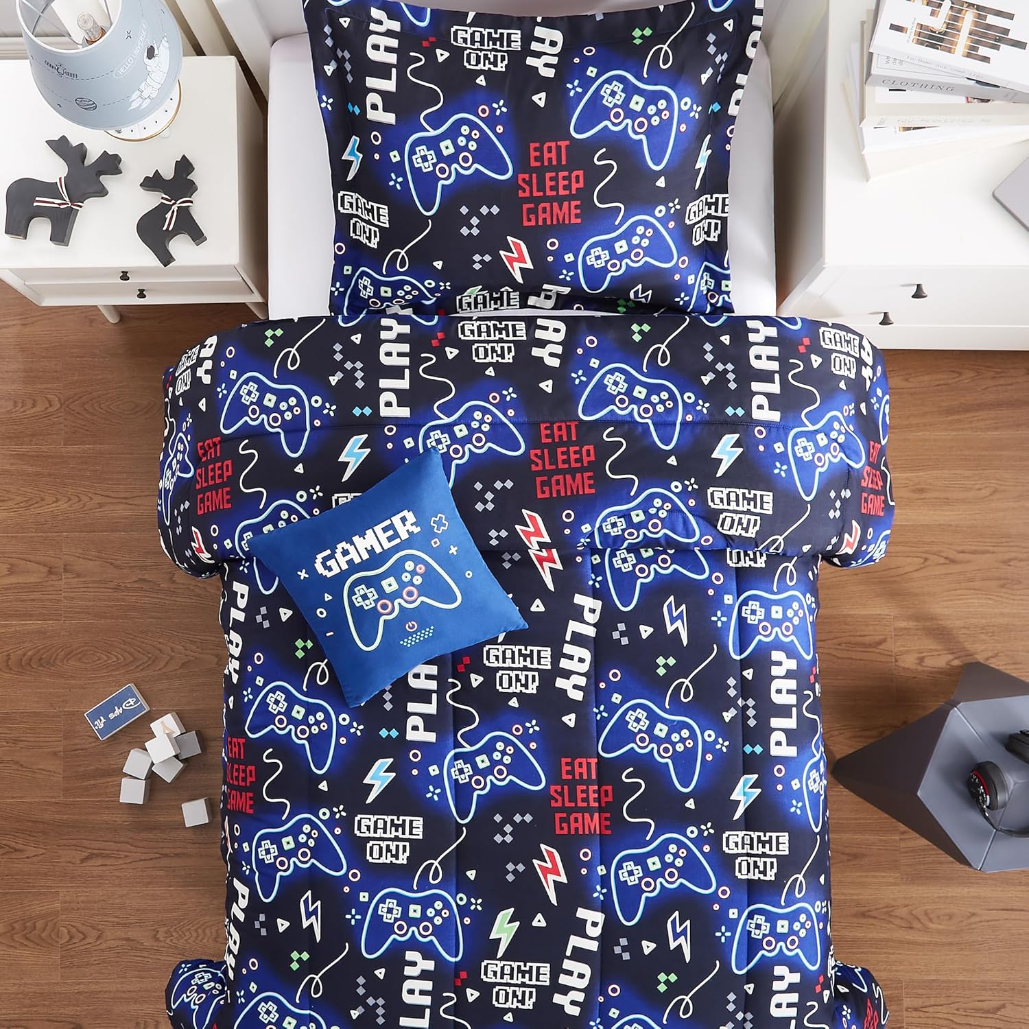 Glow in The Dark Gamer Comforter Set for Kids