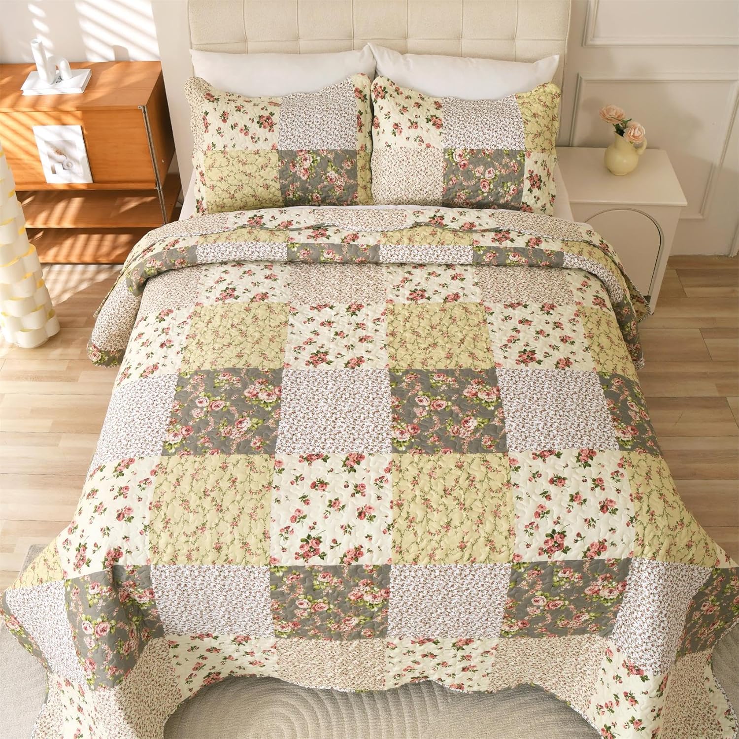 Cmfshape Romantic Patchwork Quilt Set Queen Size