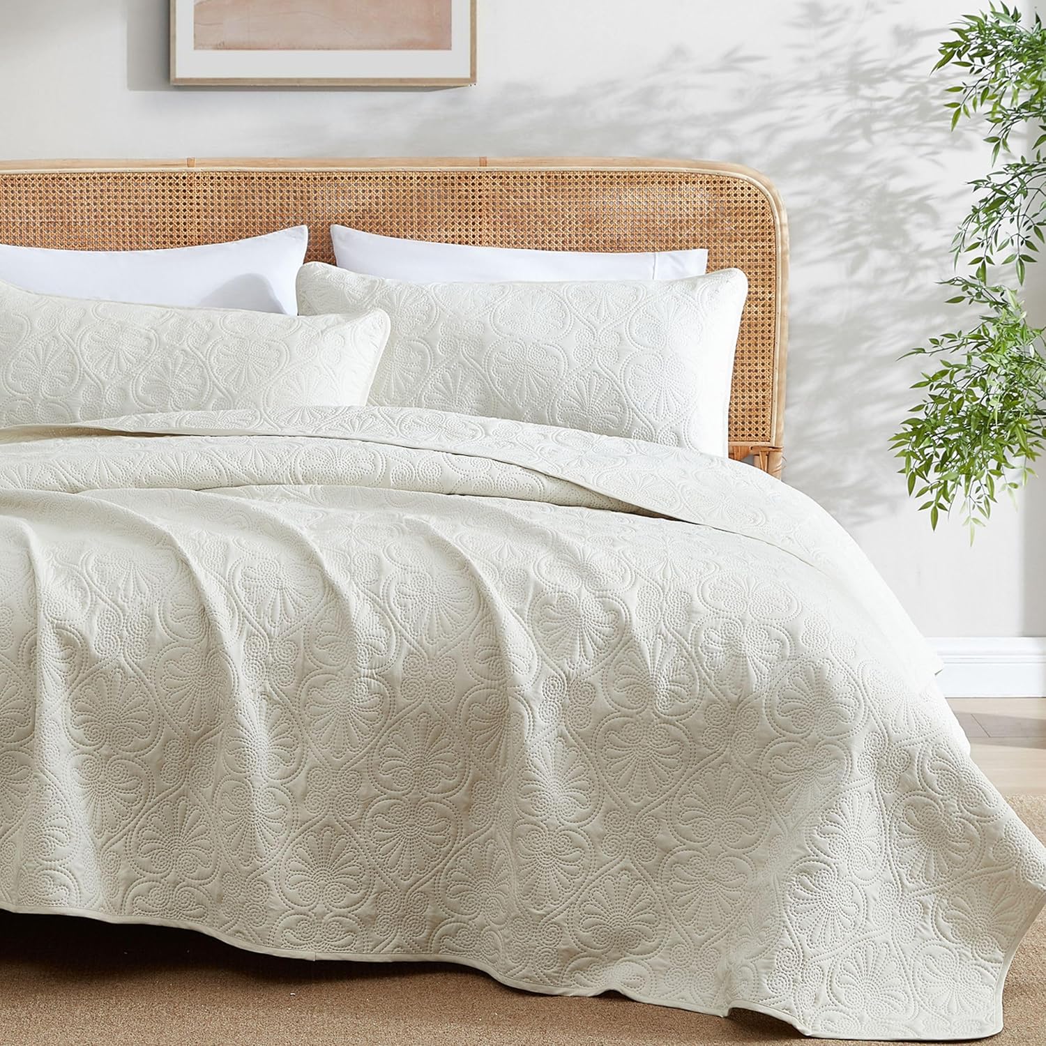 HLCME Benji Quilt Set 3 Piece Full Queen Beige