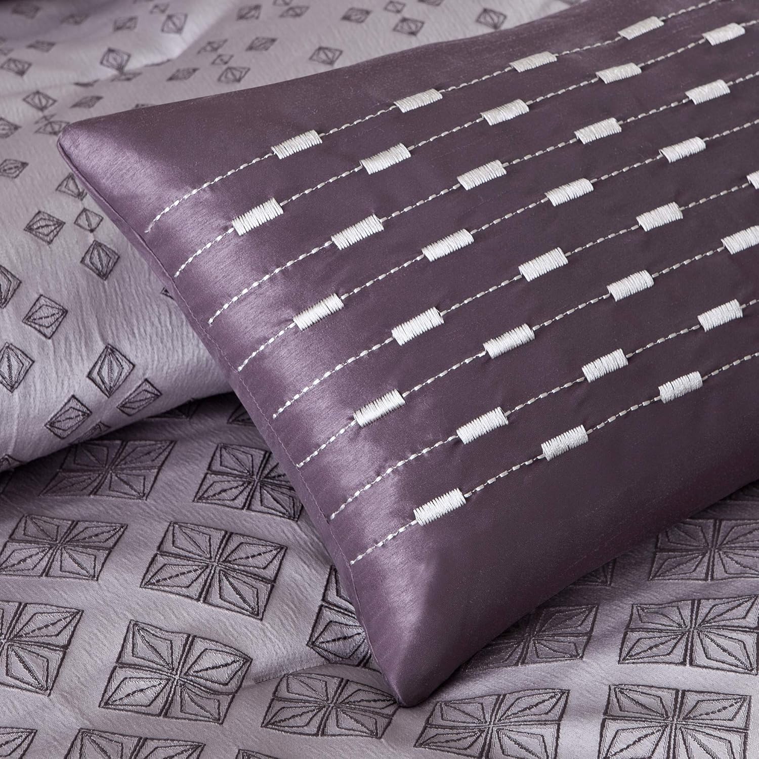 Madison Park Biloxi Jacquard 7-Piece Comforter Set