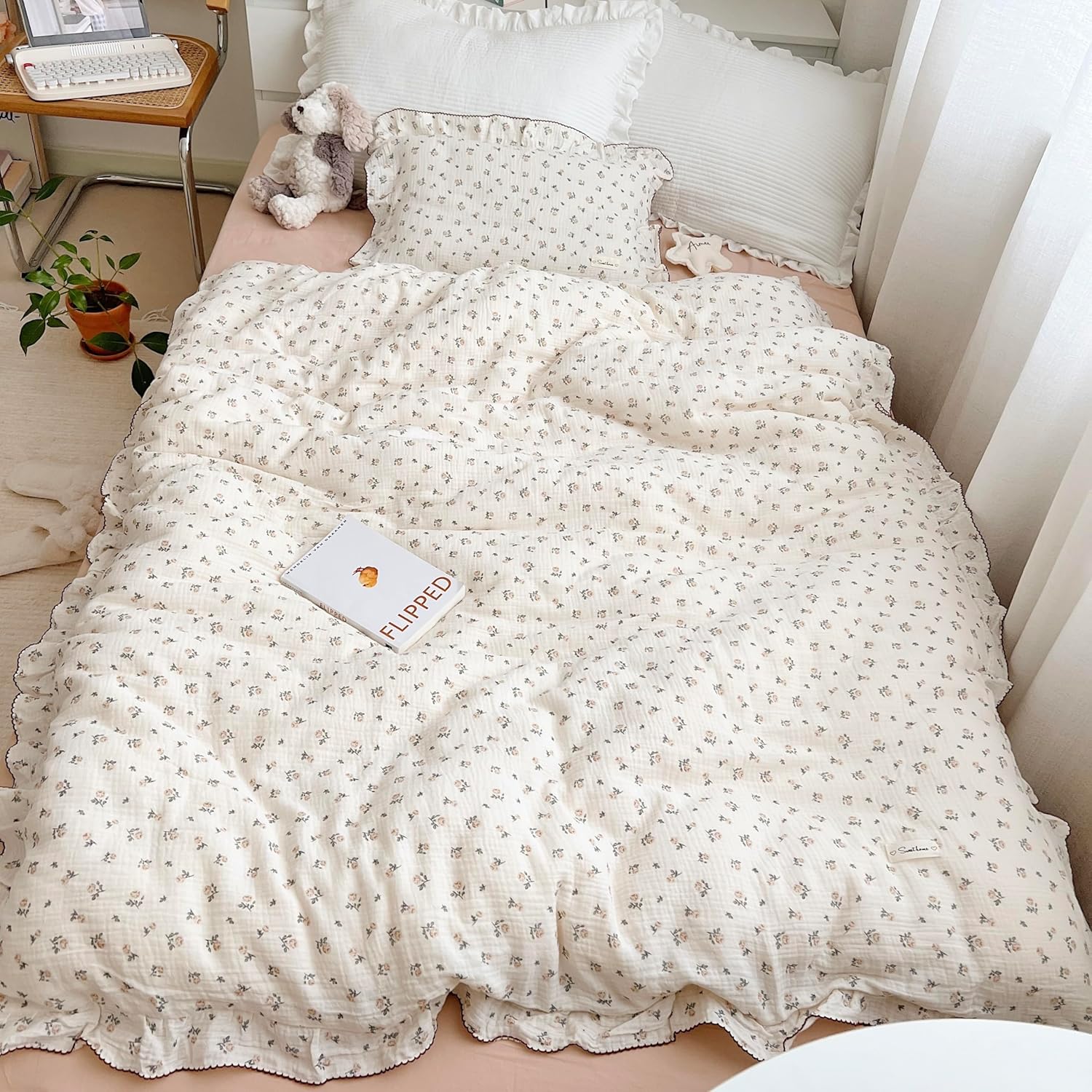 AOJIM Muslin Duvet Cover 47X59 with Ruffled Edges Rose Pattern 2-Layer Gauze