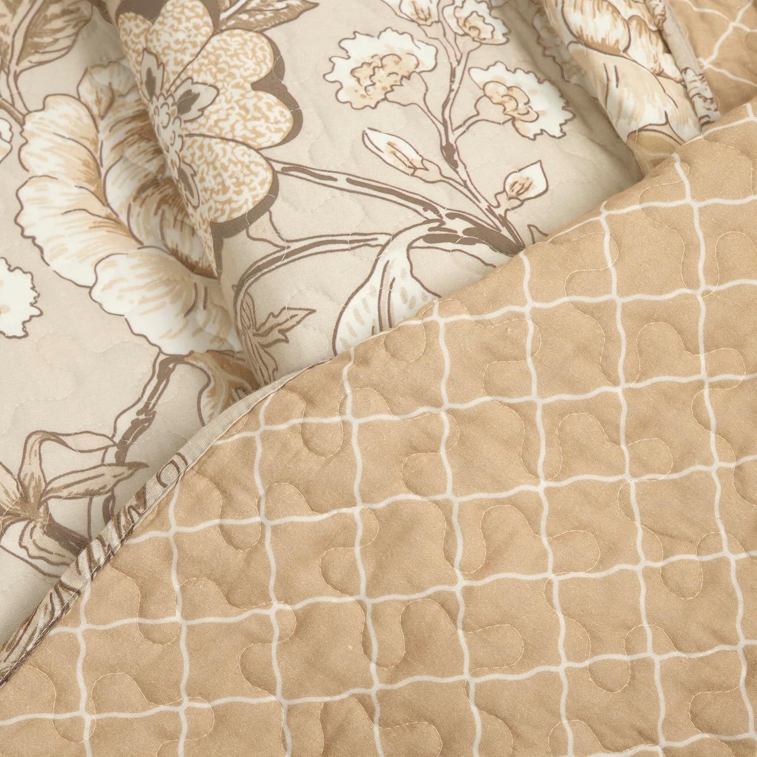 Lush Decor Sydney Reversible Quilt Set 3 Piece King