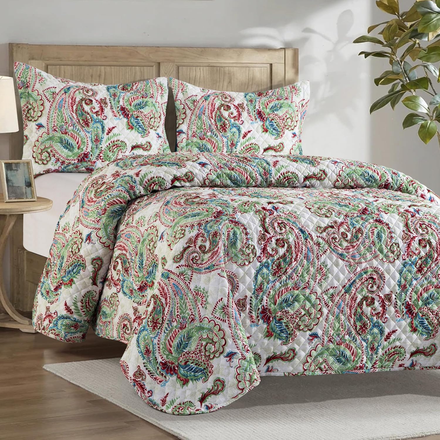 Elegant Comfort Reversible Floral Paisley Bedspread Set