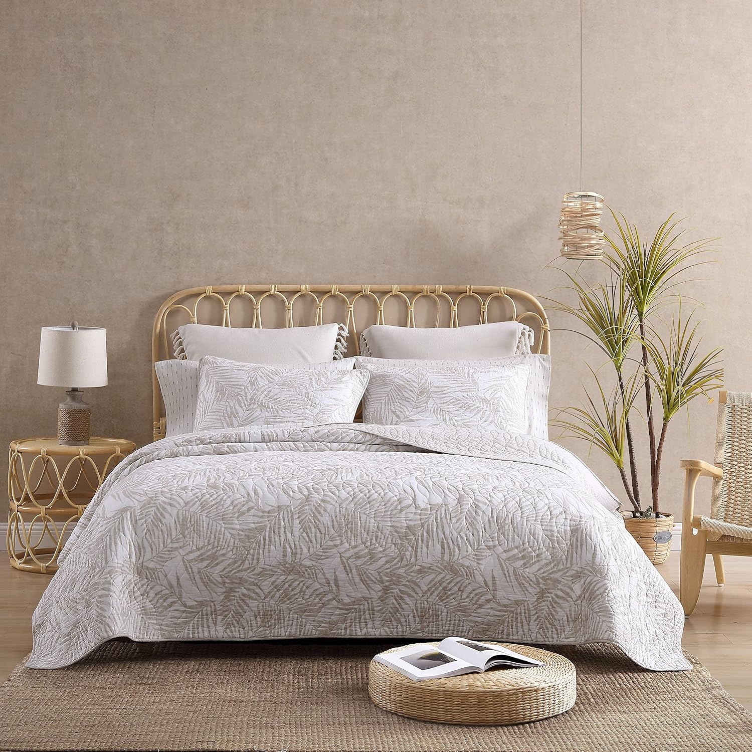 Tommy Bahama Queen Quilt Set with Shams - Palmday Beige
