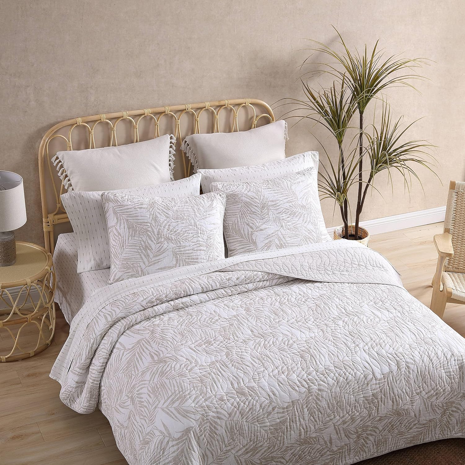 Tommy Bahama Queen Quilt Set with Shams - Palmday Beige