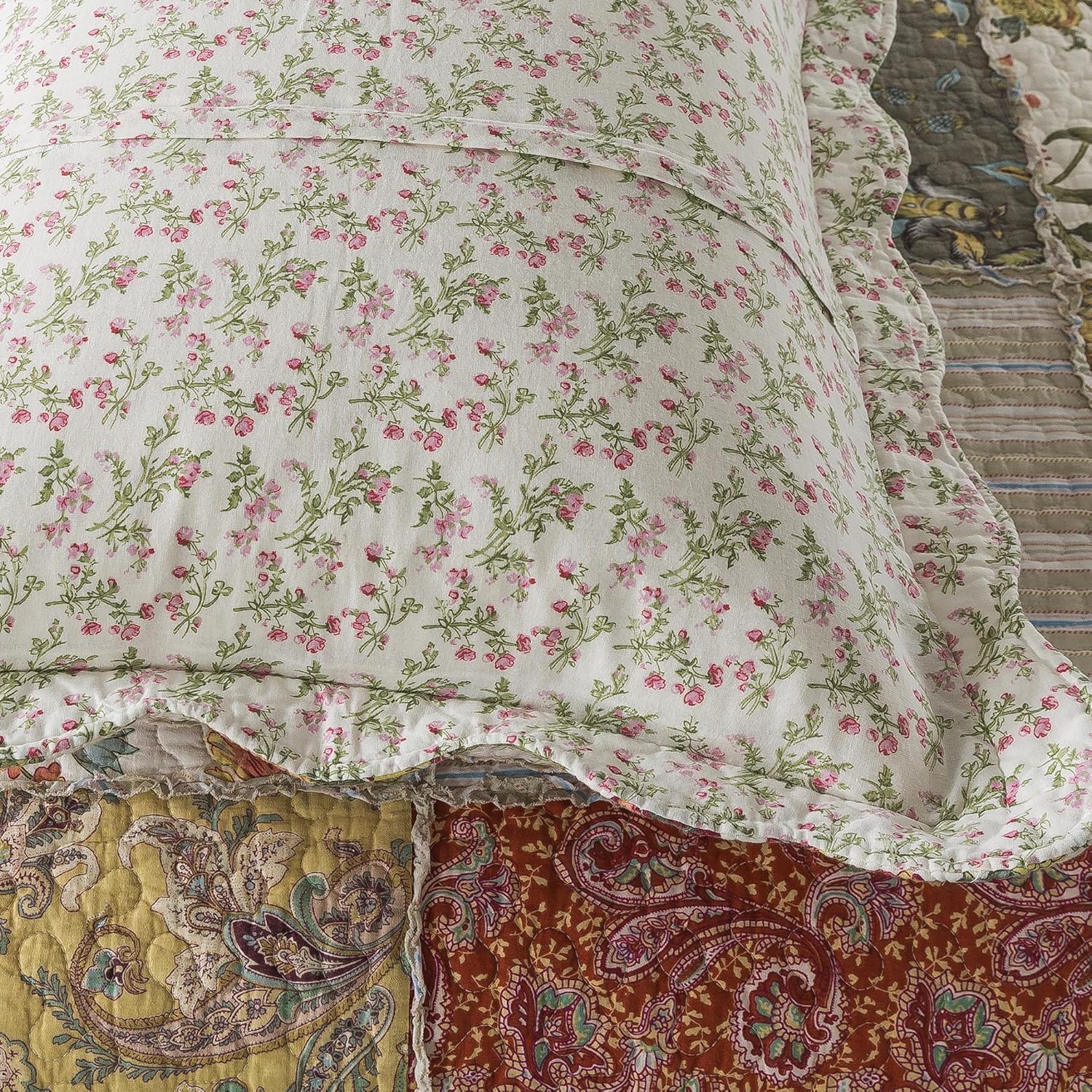 Etwel Queen Quilt Bedding Set Patchwork Lightweight Floragrid Beige Comforter